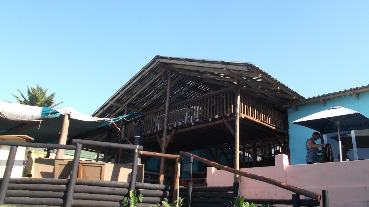 Port Saint Johnʼs Jungle Monkey Backpackers 호스텔 외부 사진